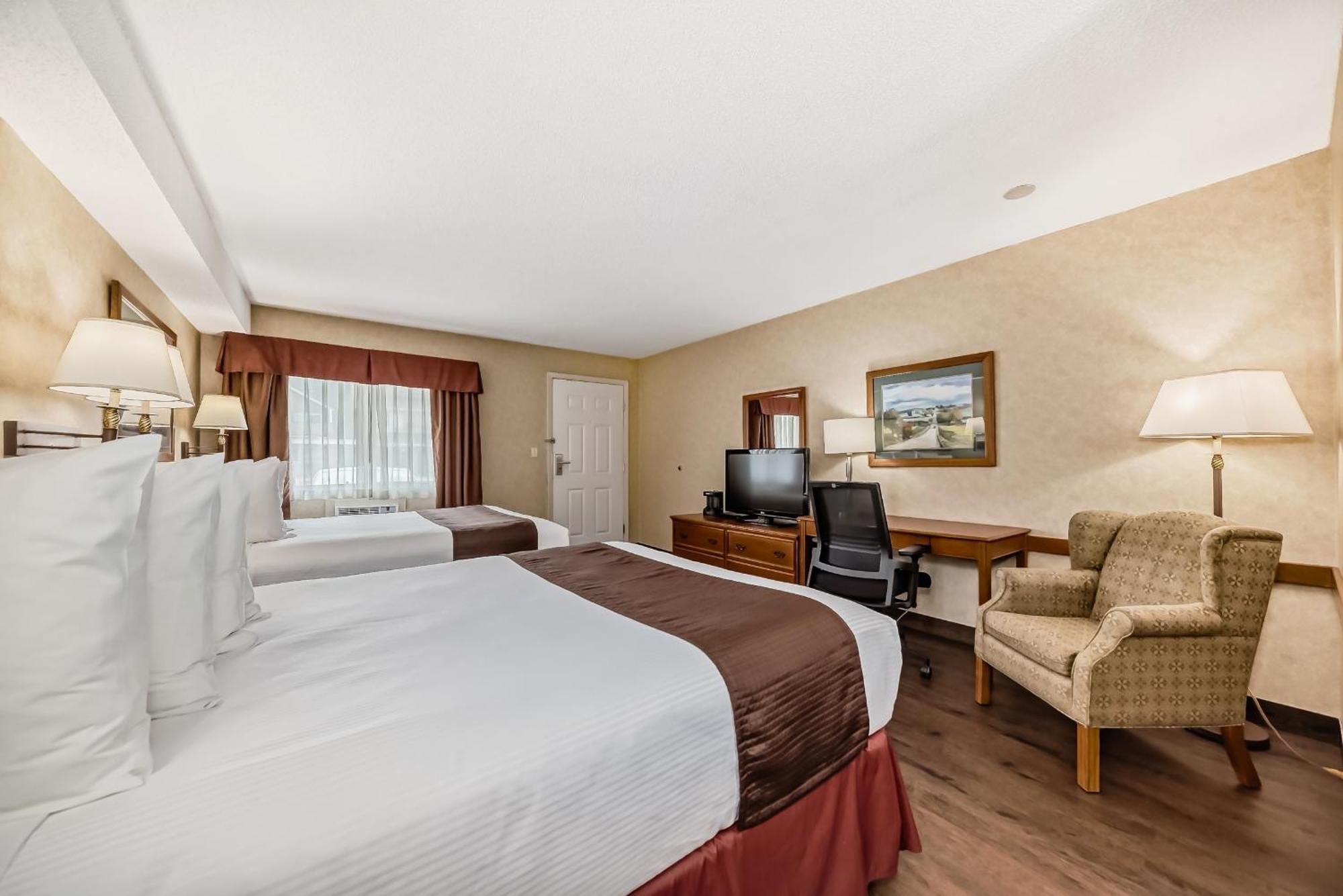 Stony Plain Inn & Suites Exteriér fotografie