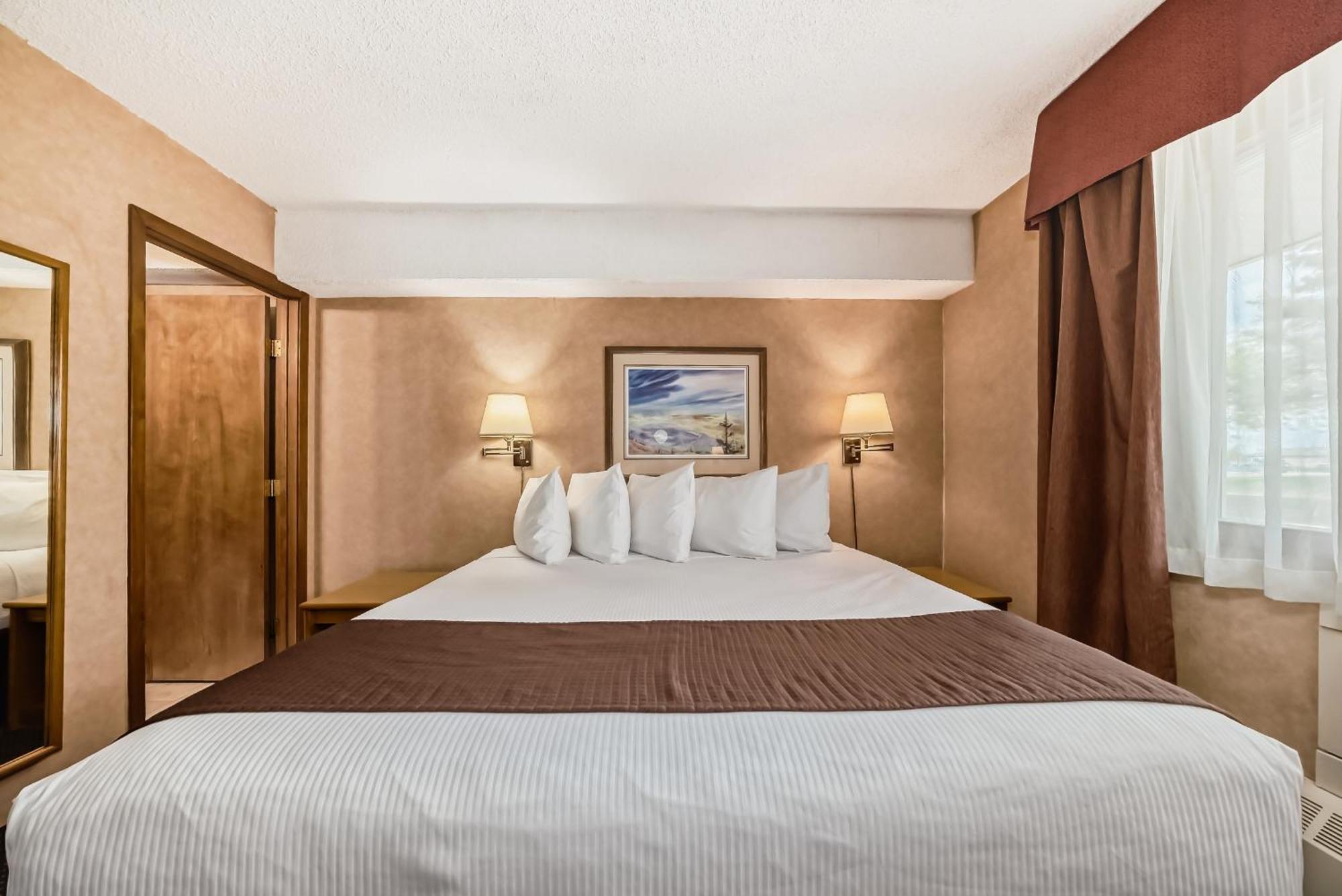 Stony Plain Inn & Suites Exteriér fotografie