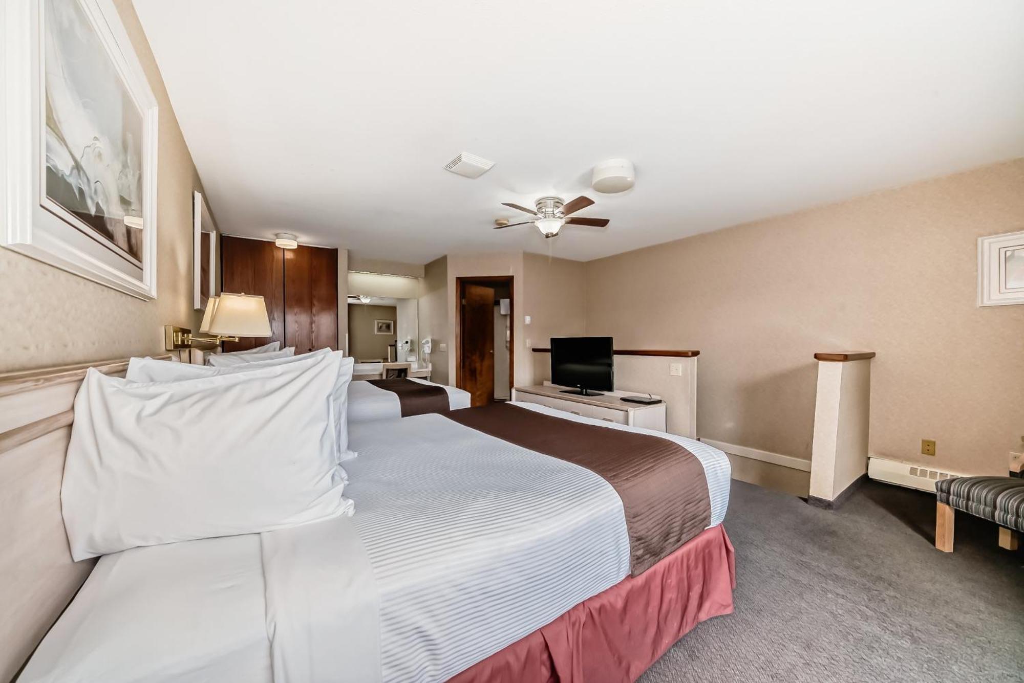 Stony Plain Inn & Suites Exteriér fotografie