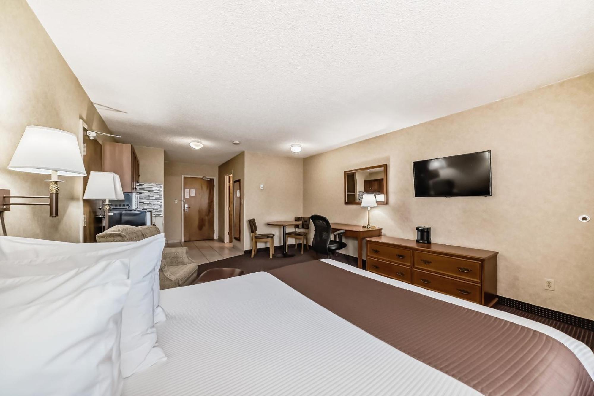 Stony Plain Inn & Suites Exteriér fotografie